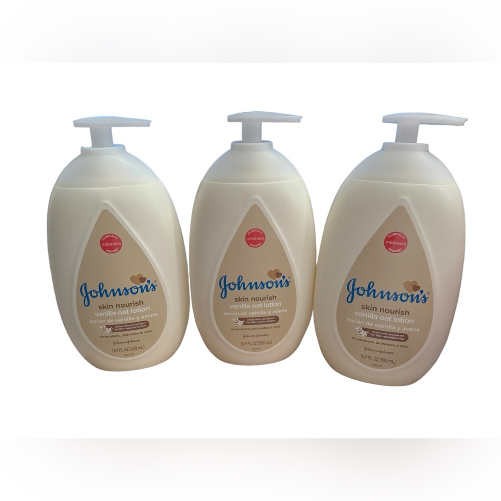 3 Pack Johnson’s Vanilla Oat lotion skin nourish